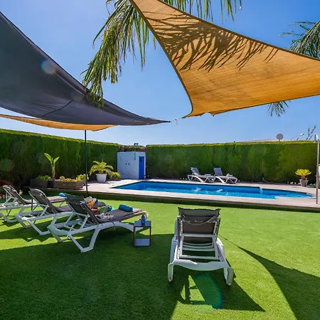 Holiday home Casita De La Cantera La Lantejuela
